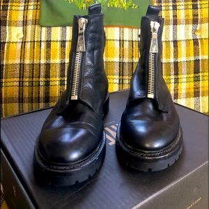 Julie Front Zip Frye Leather Boots